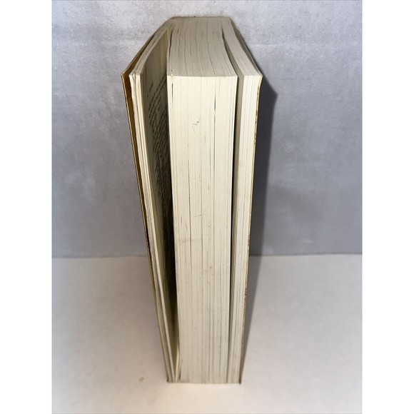 The Pillars of the Earth by Ken Follett 1989 Paperback Oprah's Book Club book - Picture 6 of 6